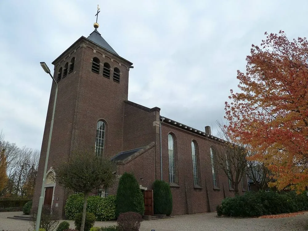 Moorveld: Geulle-Kerk Moorveld (2)